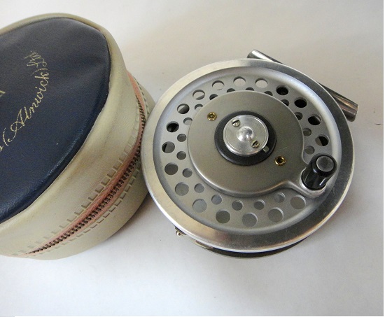 ハーディーのマーキスMarquisフライリールの魅力