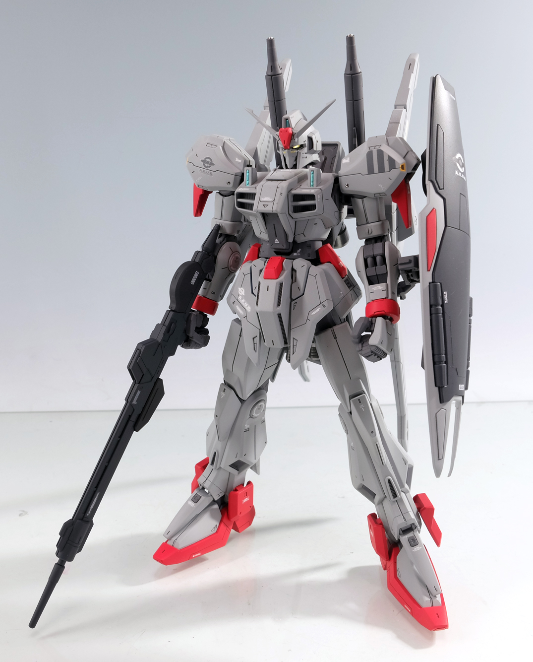 RE/100 ガンダムMk-Ⅲ 完成品