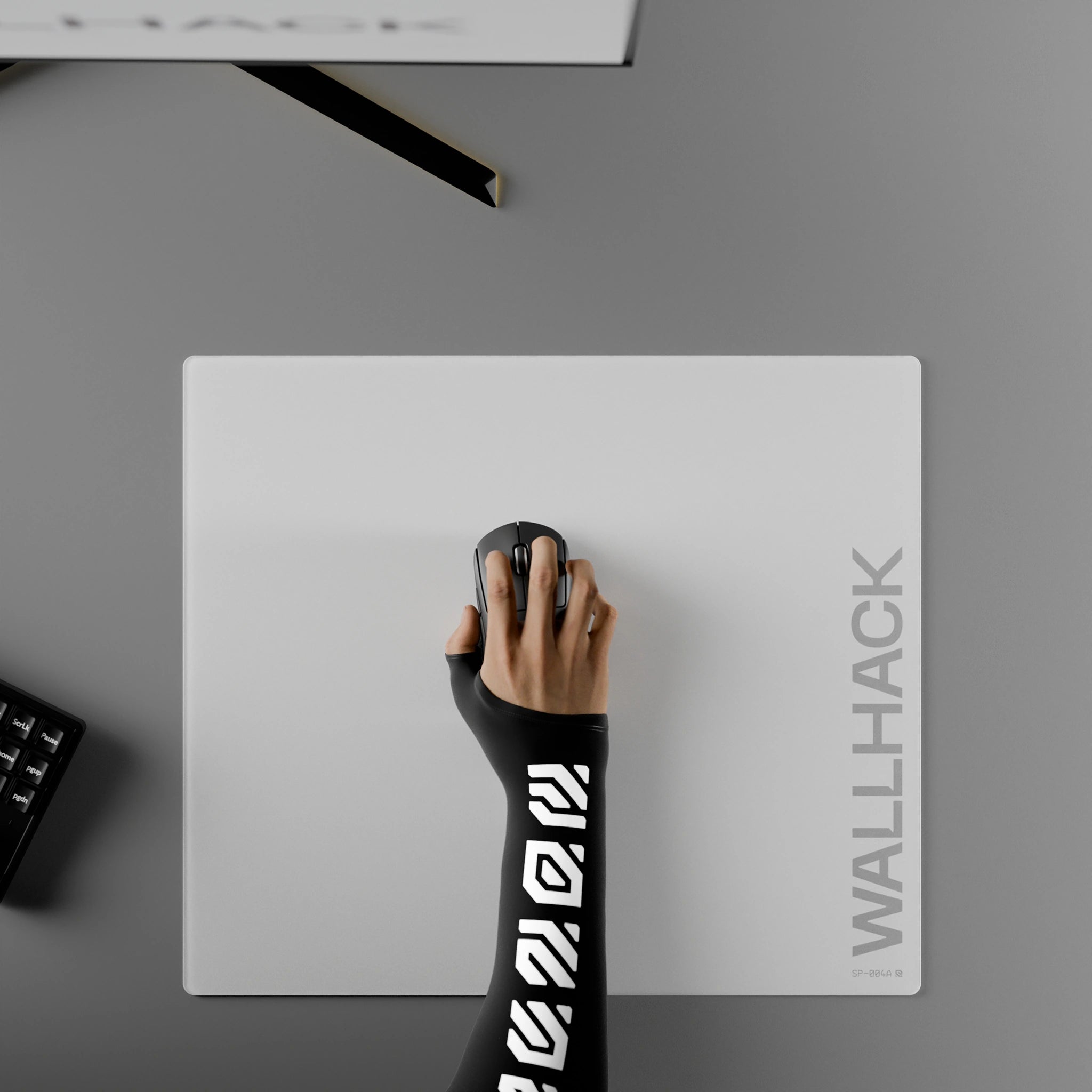 SP-004A White Glass Gaming Mousepad | Wallhack