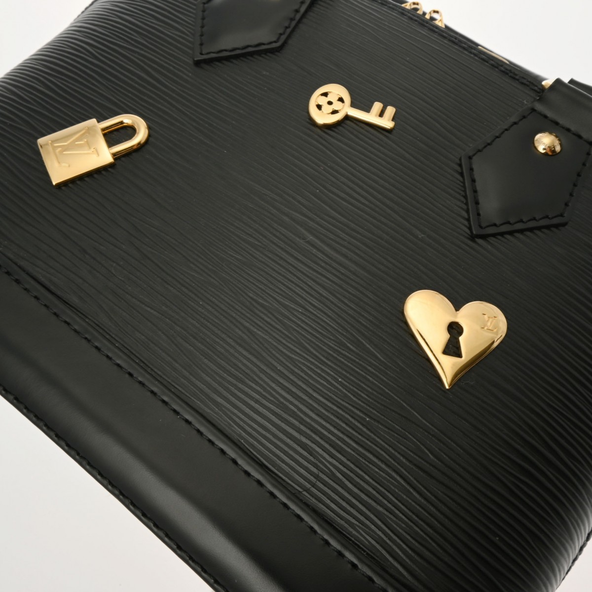 ルイ ヴィトン エピ アルマ BB ラブロック 2WAY ノワール M52884