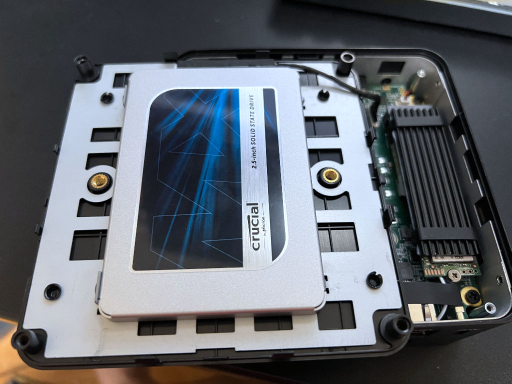 Minisforum UM560 レビュー – わわててweb