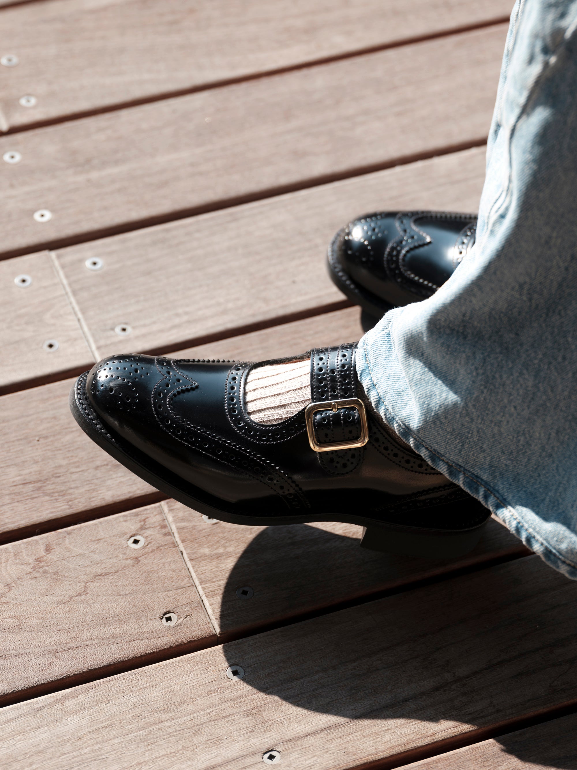 2265 FEMALE PUNCHED SANDAL｜Sanders サンダース