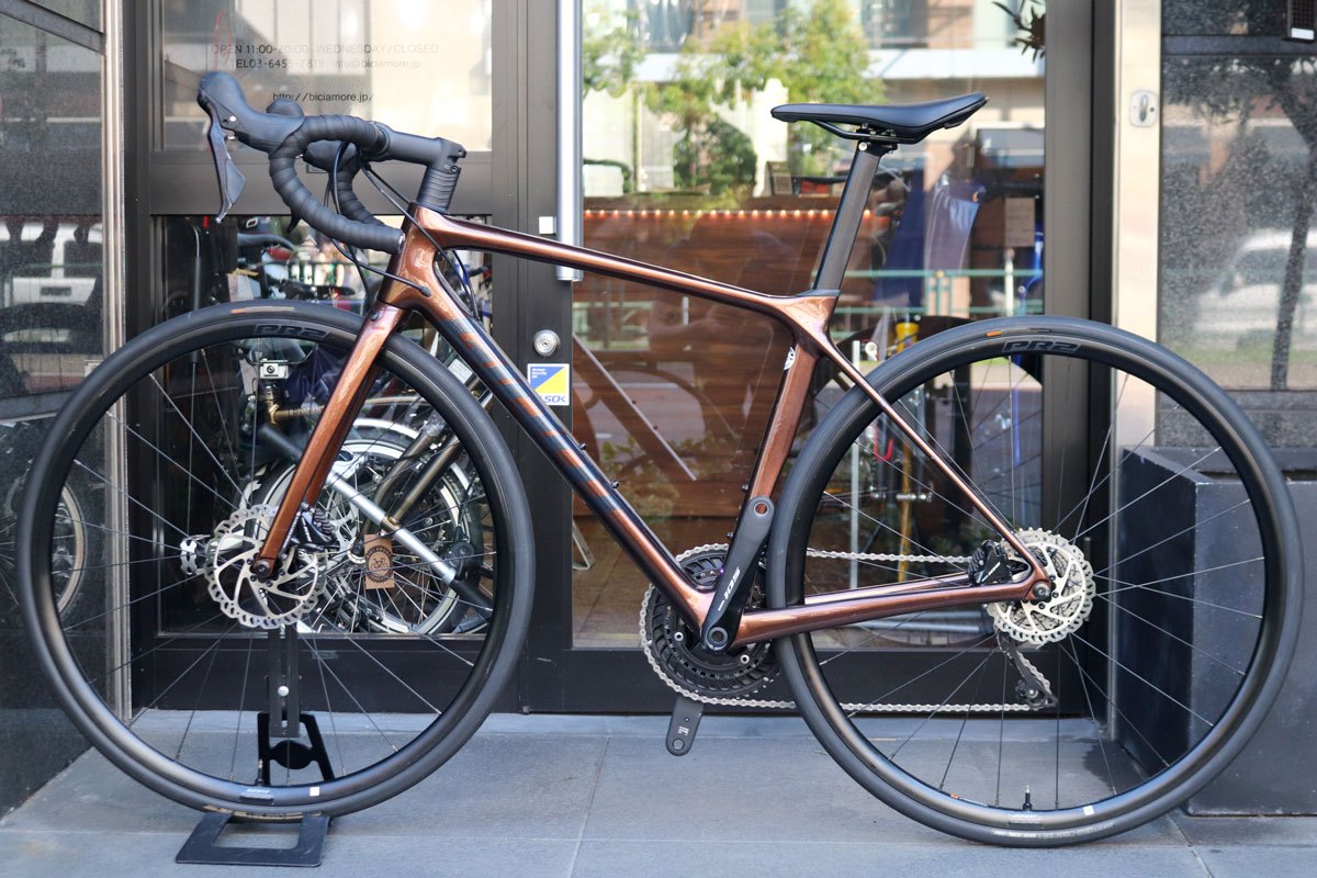 ジャイアント GIANT TCR アドバンスド ADVANCED 2 DISC KOM 2022 S