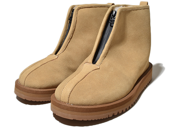 驚異的グリップ力を誇るスイコックのムートンブーツ。ナチュラルな限定