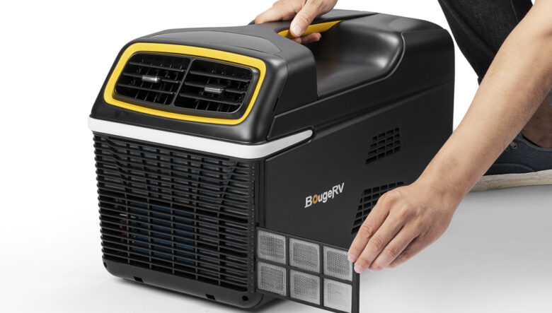 夏キャンプ＆車中泊の強い味方！ 急冷モードや睡眠モードを搭載した