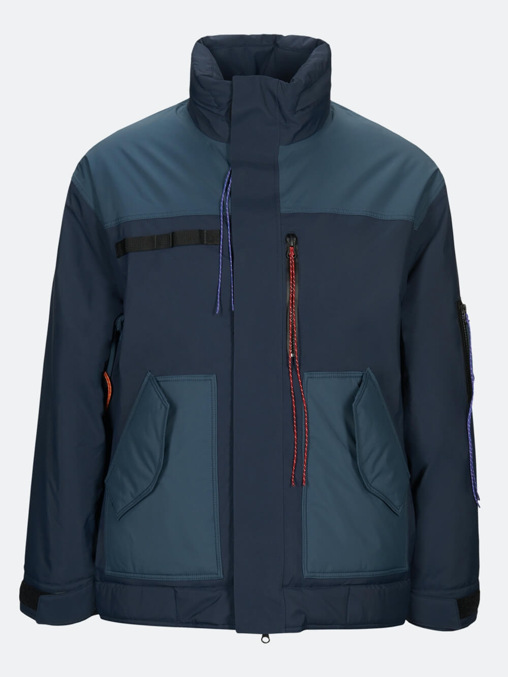 ピークパフォーマンスが放つスキーJKT。高機能と裏腹なレトロポップな