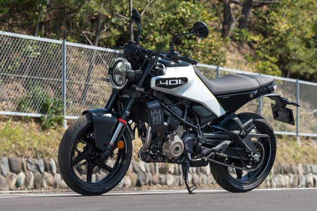 ハスクバーナ・ヴィットピレン401（6MT）／KTM 390デューク（6MT