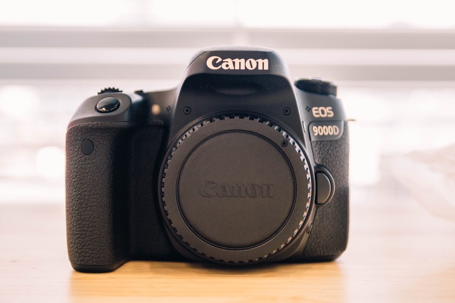 EOS 9000Dを発売日に購入！触った感想・簡単なレビューなど