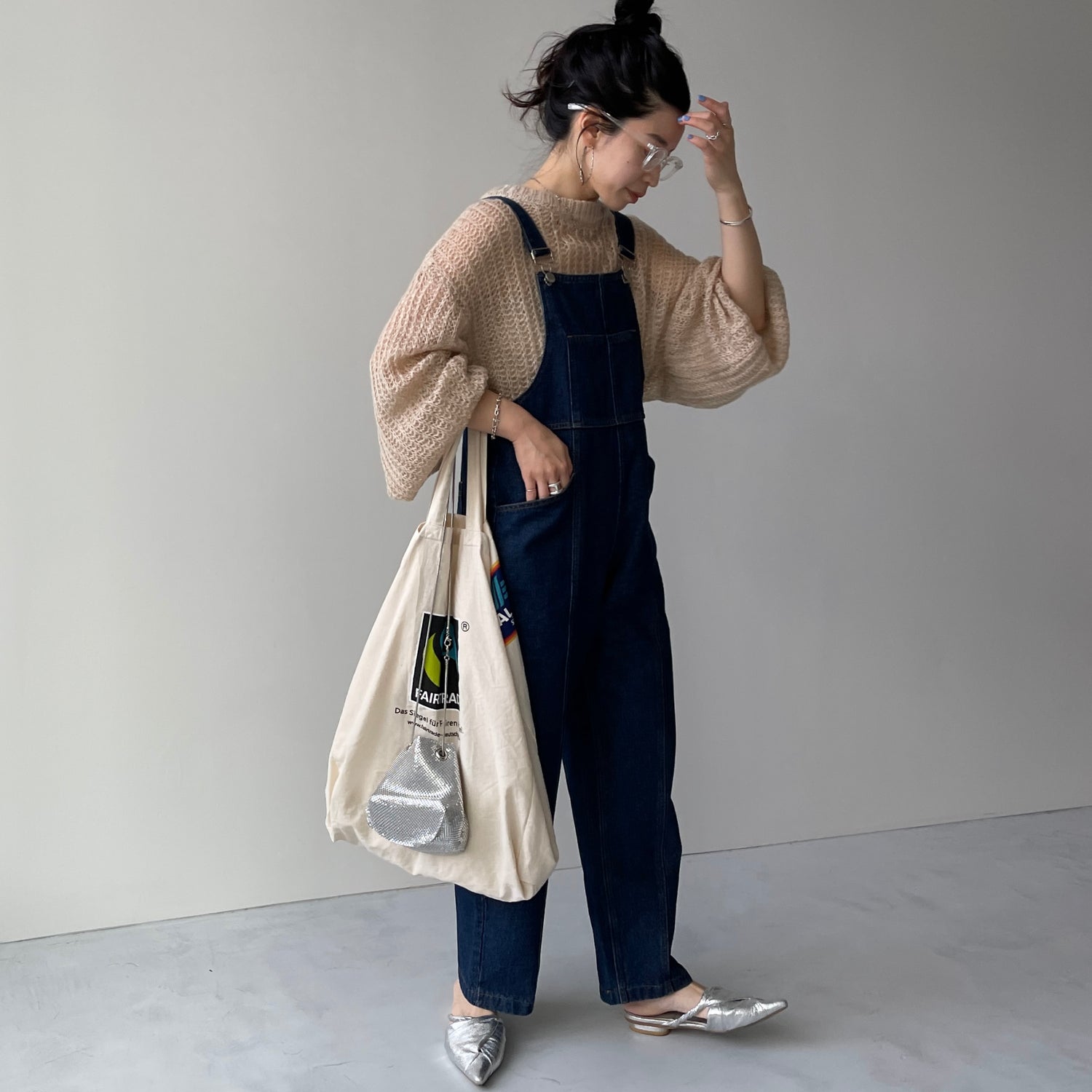 loose and slim denim salopette / blue （ルーズアンドスリムデニム