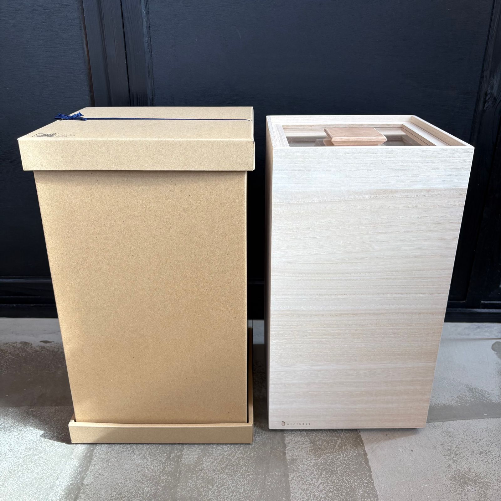 増田桐箱店 - 桐箱米びつ【kome-bitsu】 / 増田桐箱店 / 米櫃 10キロ