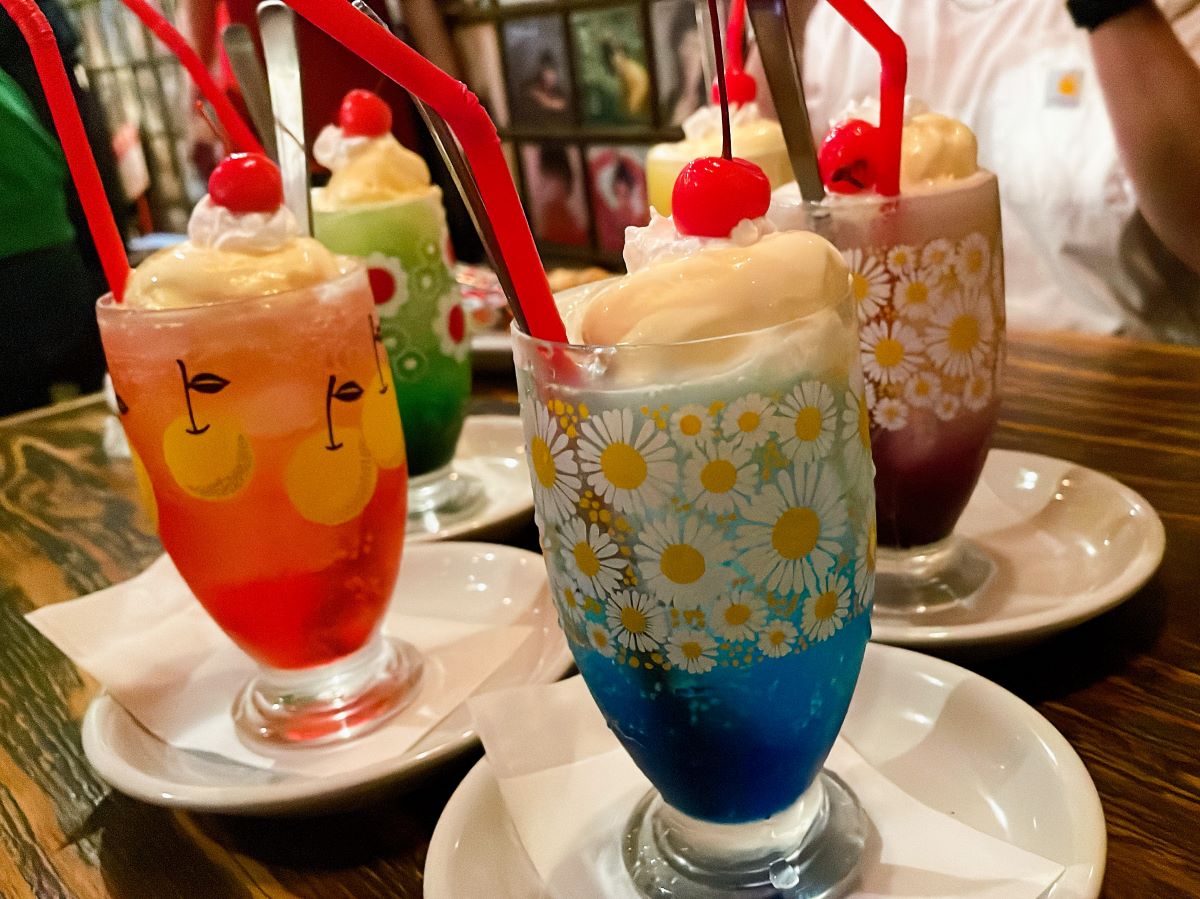 大人のクリームソーダ！？～昭和レトロを居酒屋で～ | おいしいもの