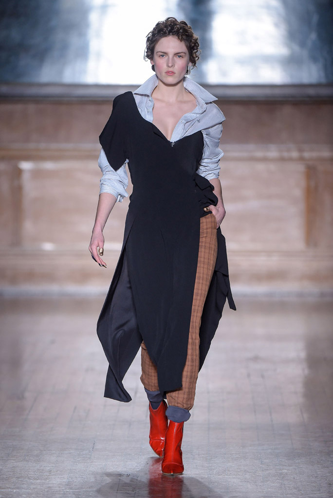 Vivienne Westwood 長袖スカルプリント Vivienne Westwood 長袖スカル