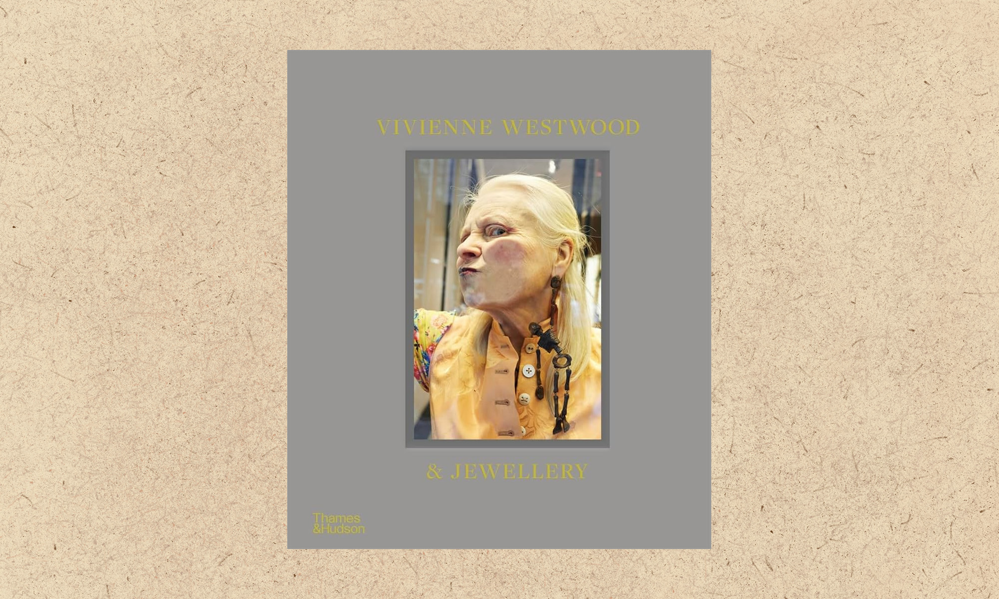 Vivienne Westwood & Jewellery' Book: How to Shop It and Read Online