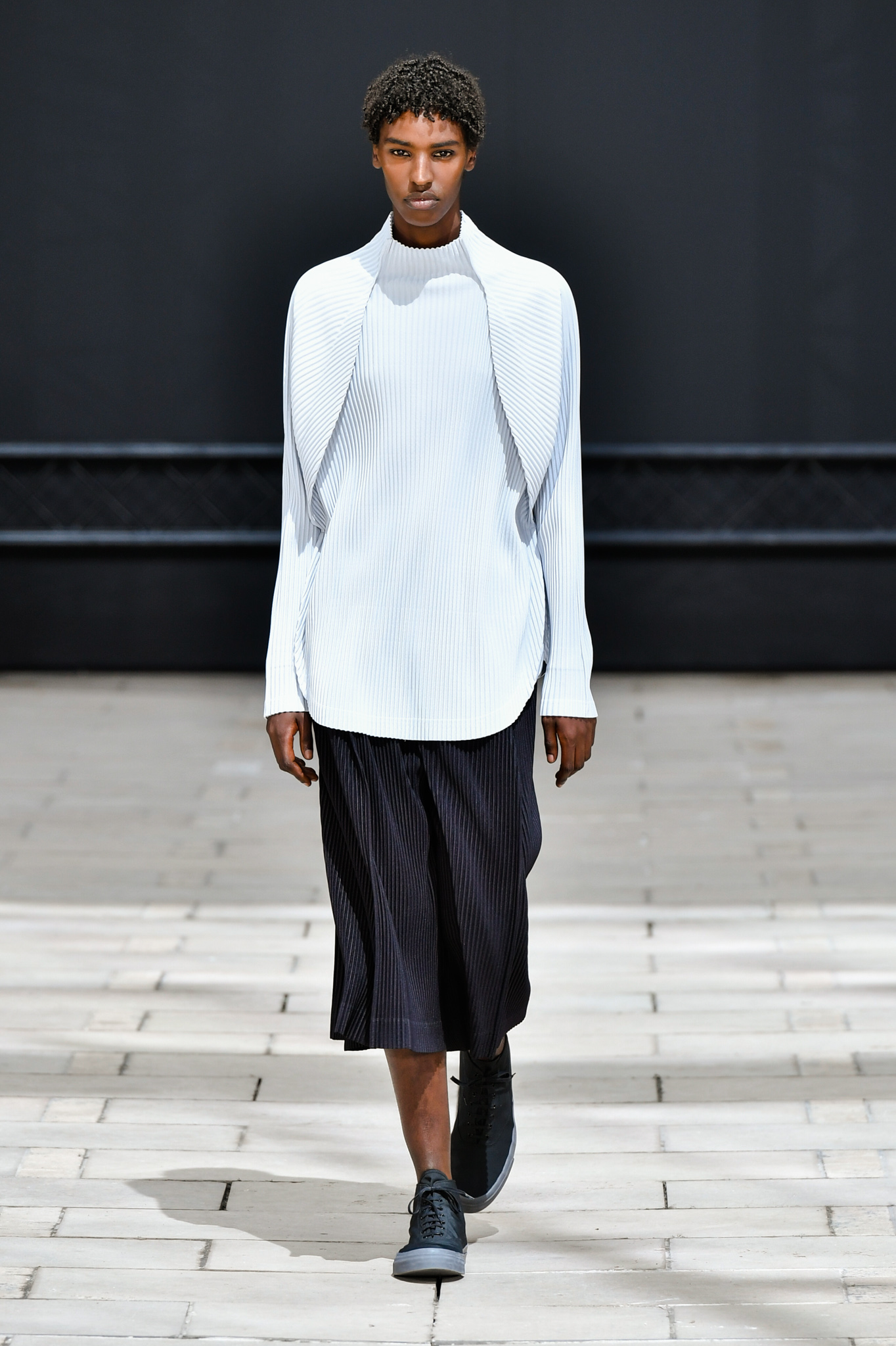Homme Plissé Issey Miyake Men's Spring 2023 Fashion Show
