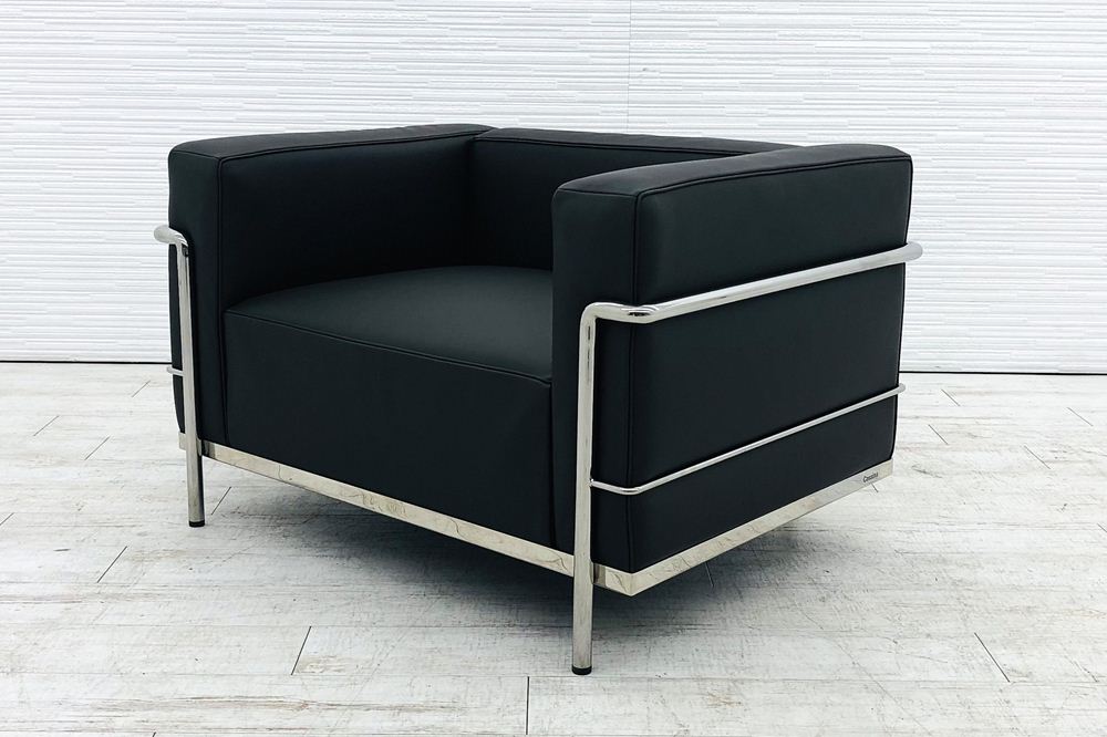 らぎ カッシーナ ブラックレザー 1人掛けソファ らぎ カッシーナ