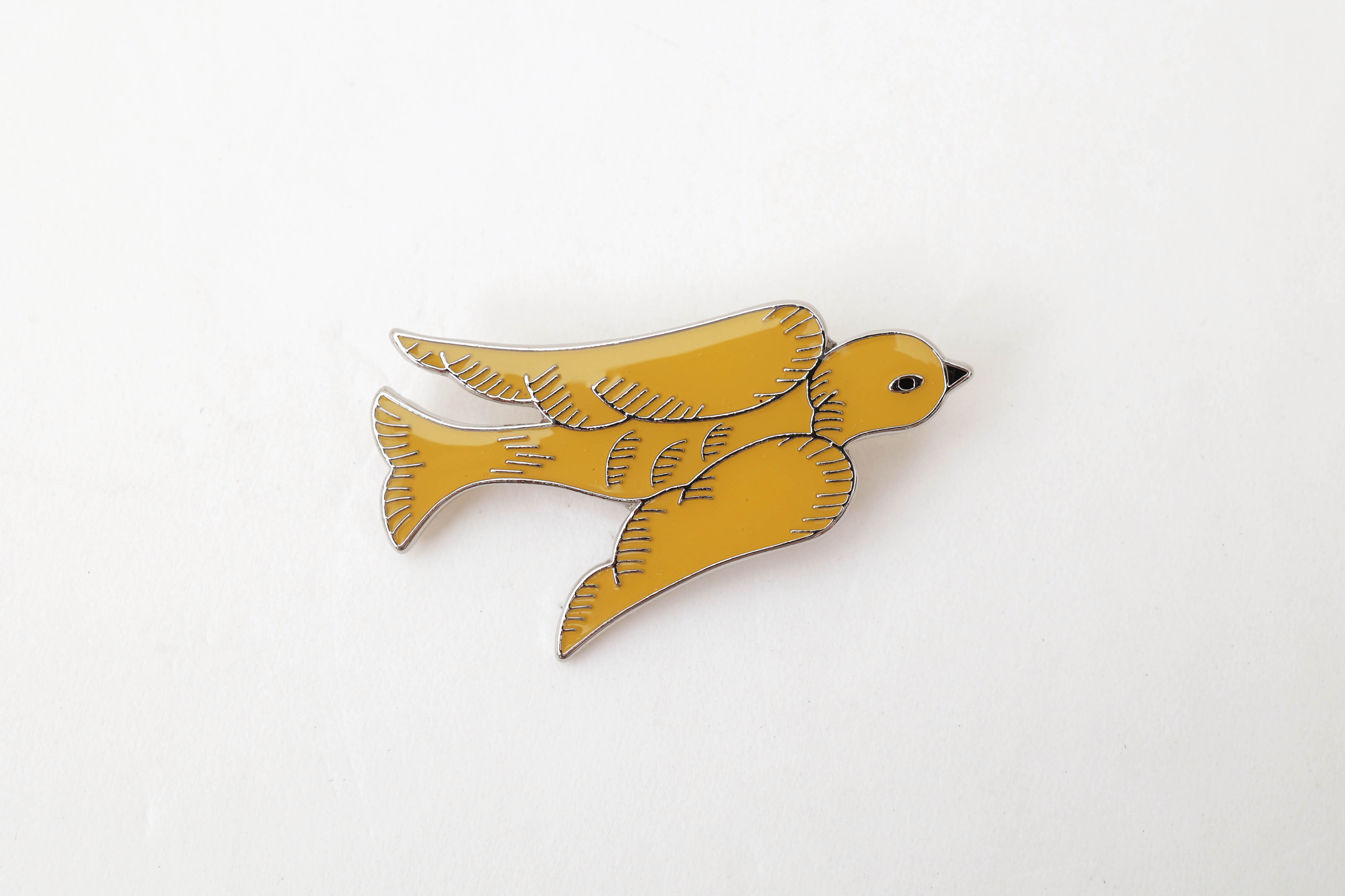 minä perhonen 鳥のブローチ 水牛の角　☆ mingling ブローチ - minä perhonen