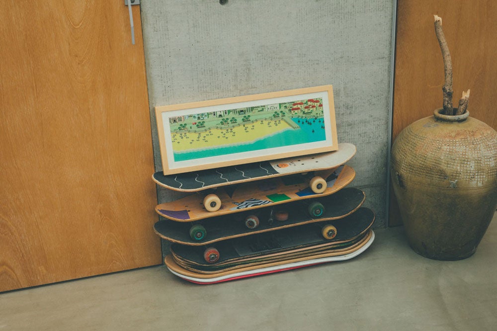 1 部屋に飾る『MOTHER』を実際に見て決めよう。 レプリカ・スクリーン