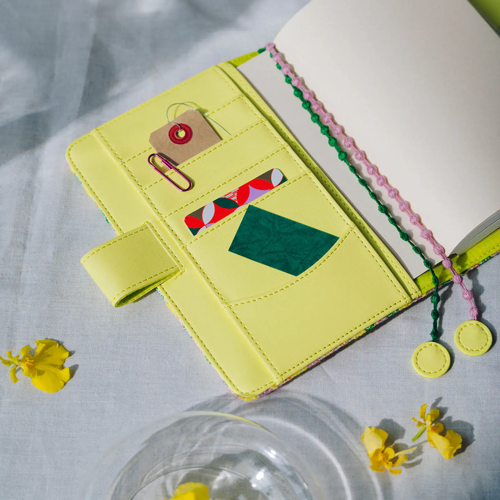 ミナ ペルホネン / skyful（yellow） ［オリジナルサイズ（A6