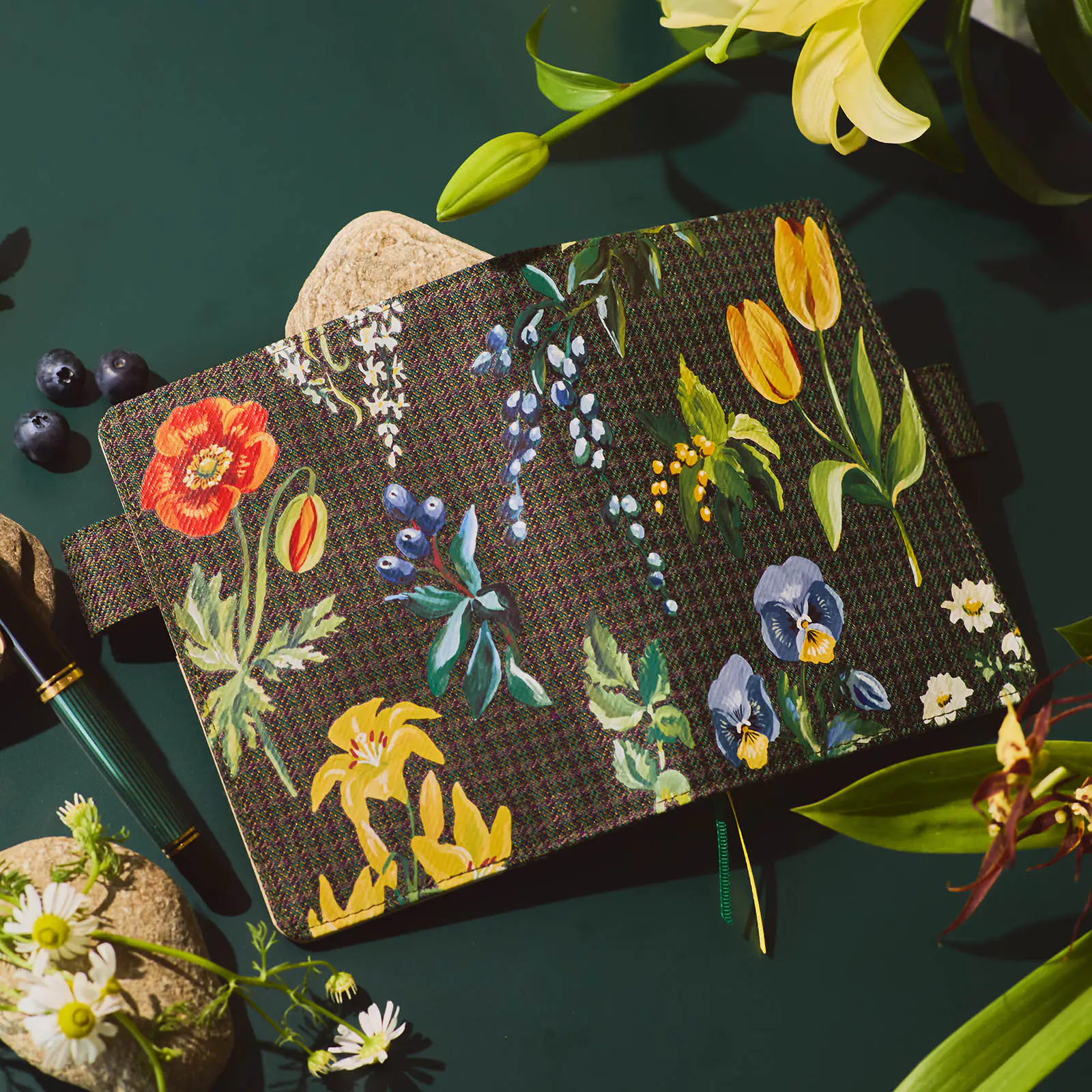 TOLIGHT / Botanical Garden ［オリジナルサイズ（A6）］ - 手帳