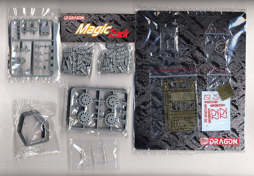 ソビエト軍 T-34/76 1942年型 六角砲塔 ソフトエッジタイプ