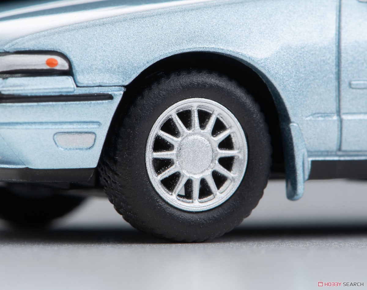 TLV-N335a Nissan Cefiro Sports Cruising (Blueish Silver) 1988