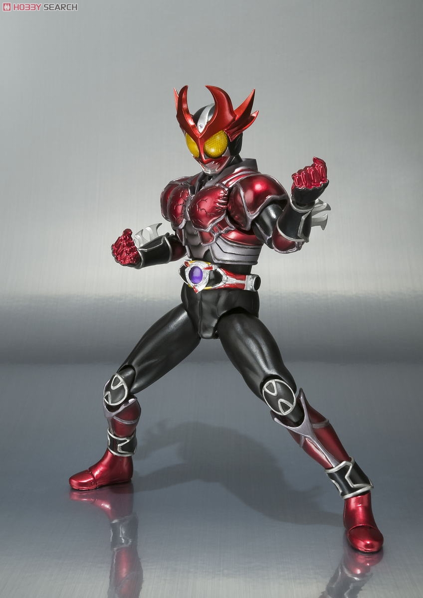 S.H.フィギュアーツ 仮面ライダーアギト バーニングフォーム (完成品