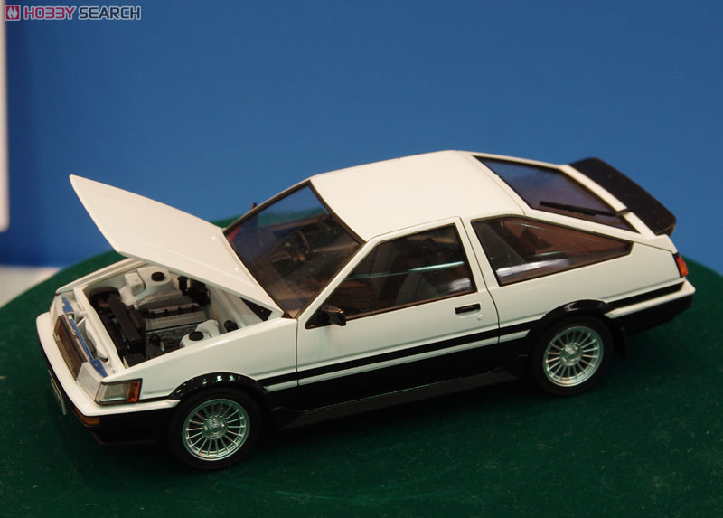 AE86 カローラレビンGT-APEX 後期型エンジン付 (プラモデル) - ホビー