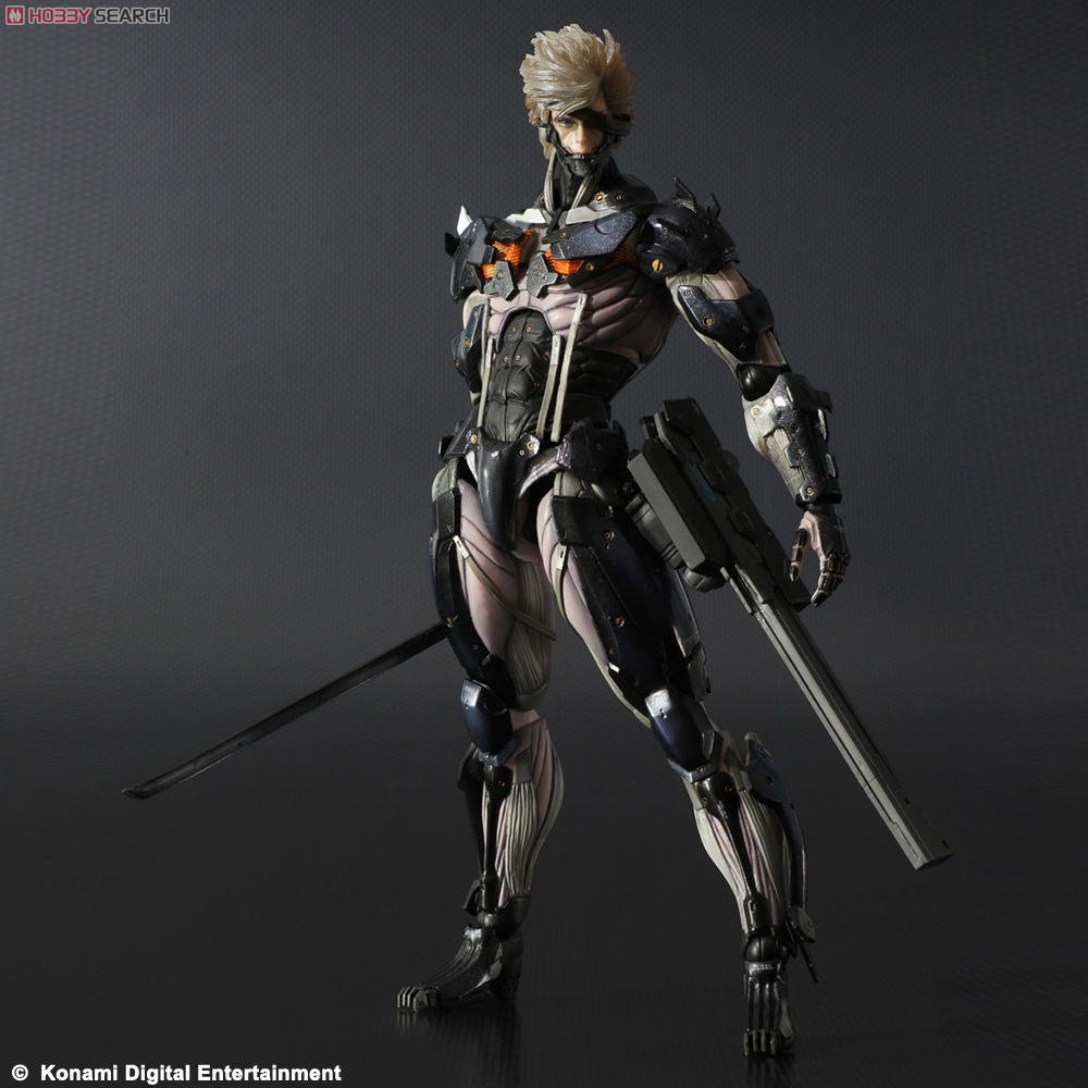 METAL GEAR RISING REVENGEANCE PLAY ARTS改 雷電-Raiden- CUSTOM BODY