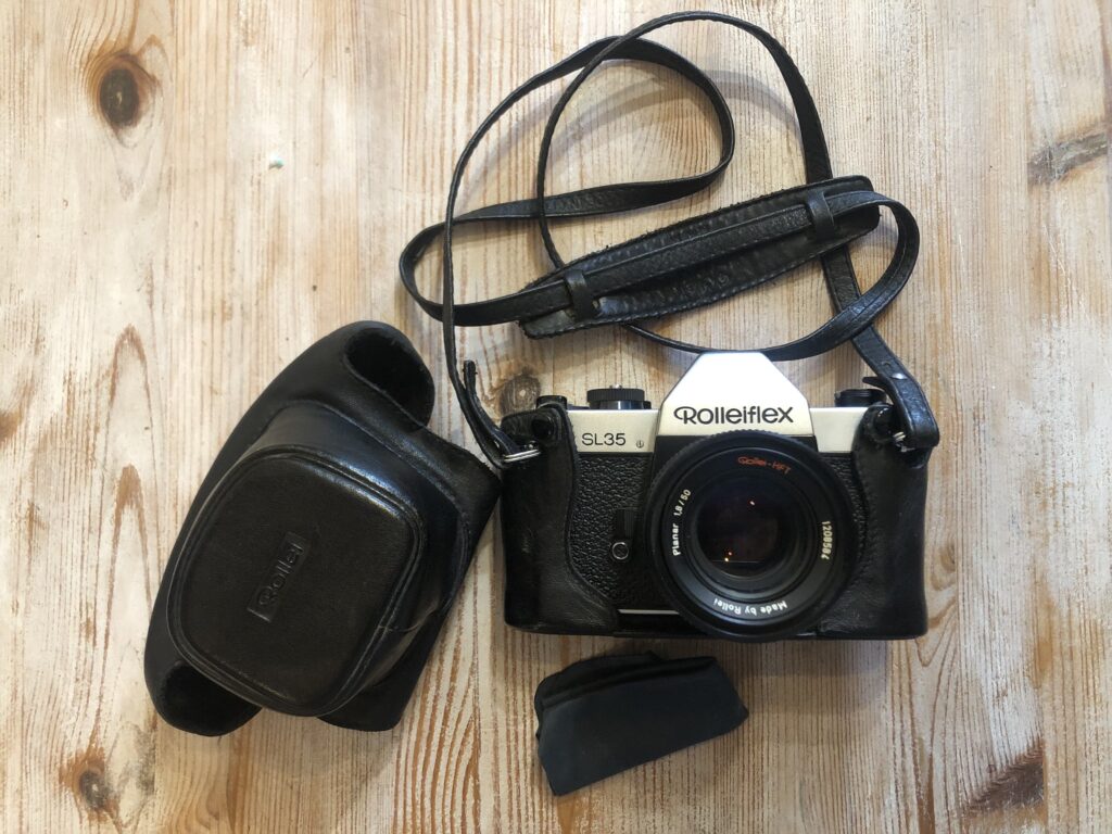Rolleiflex SL35 - Why use an unloved camera? - 35mmc