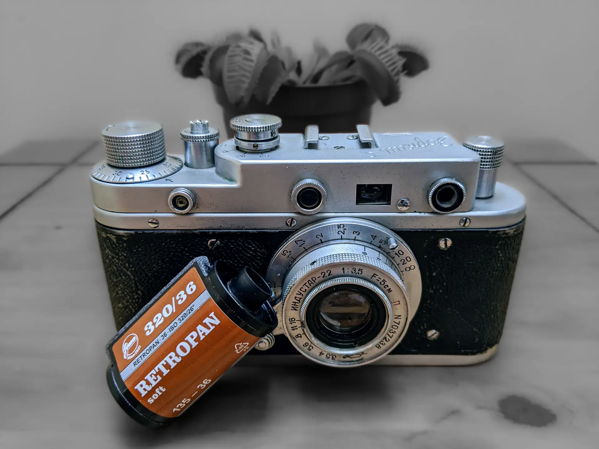 5 Frames with the Zorki 2C (S) & Retropan 320 Soft - By David