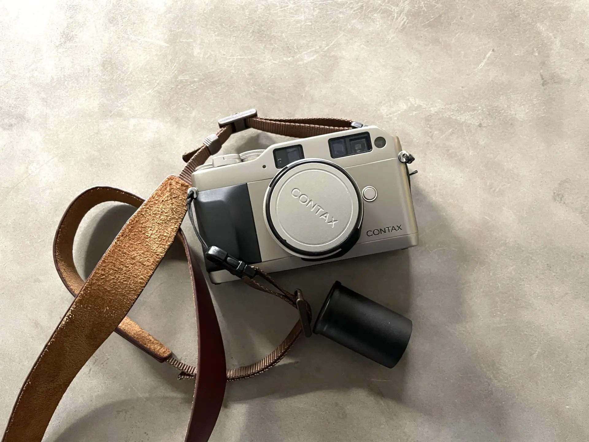 Contax G1 - Much more in-focus than out-of-focus - By Chantel