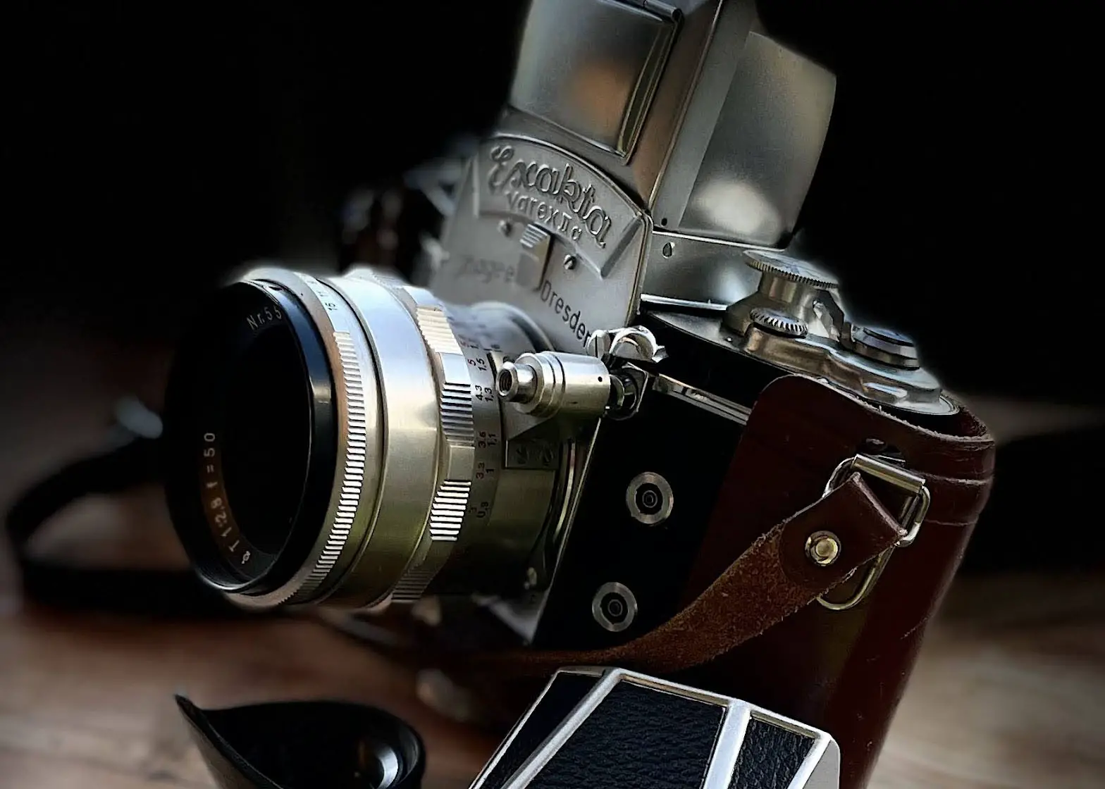 5 Frames with the Exakta Varex IIa - By Glenn Bech - 35mmc