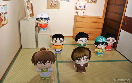 手塚ゾーン」黄金像に跡部様の立像も！ フォトスポット＆等身大パネル