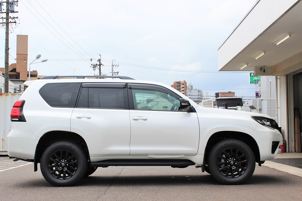 ランドクルーザー150プラドにオススメなリフトアップサスペンション