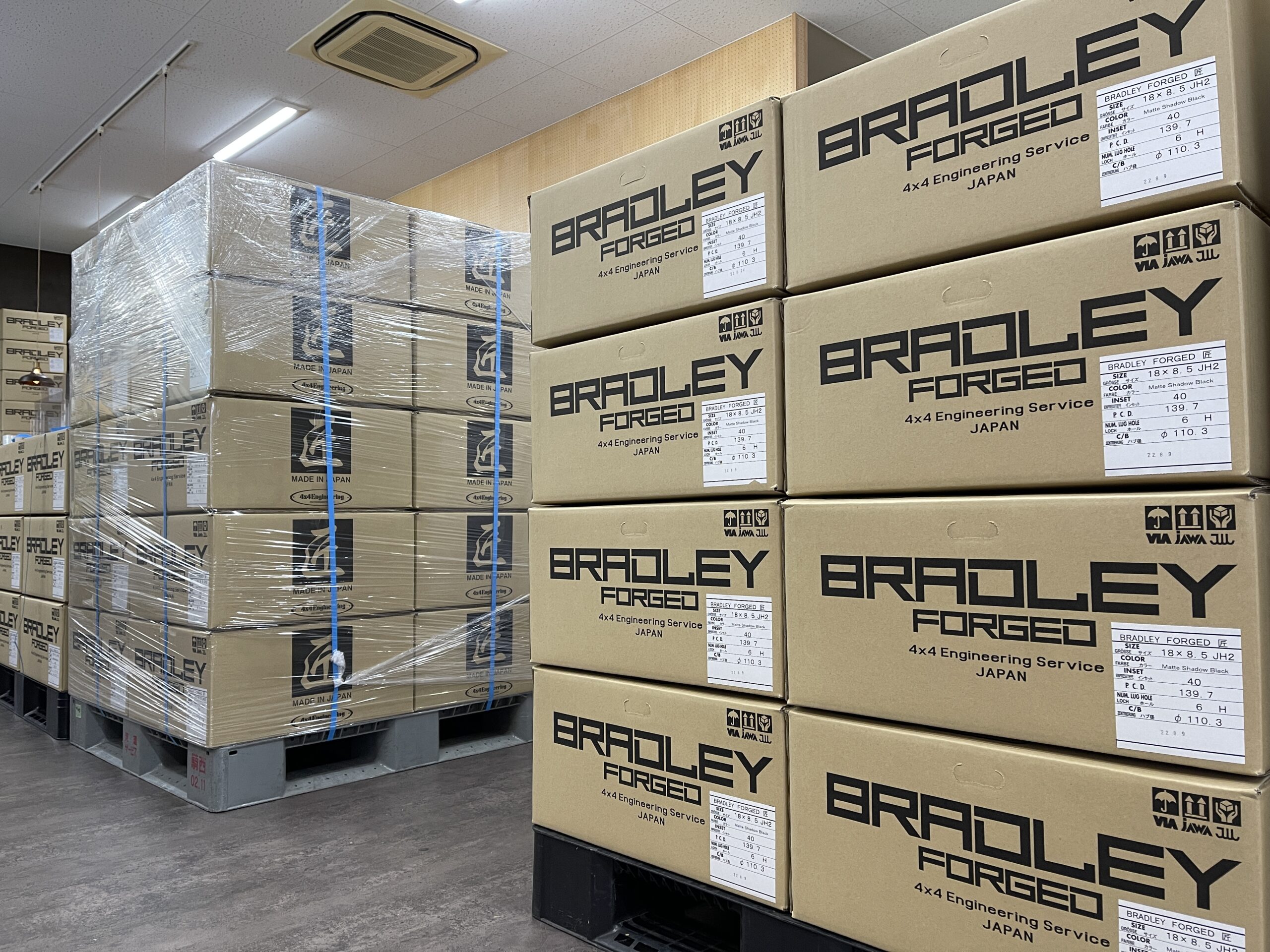 ランドクルーザー300/200/100用 BRADLEY FORGED 匠がいよいよ