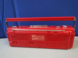 ジャンク品 SHARP シャープ ラジカセ QT-S2 レッド 昭和レトロ ラジオ