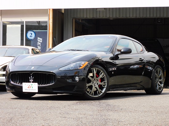 マセラティ専門店！ミラコラーレ