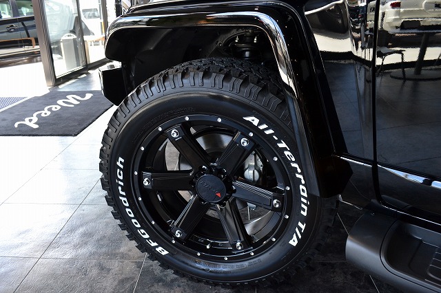 ハイラックスサーフの専門店でカスタムを行うなら | CarShopWeed[カー