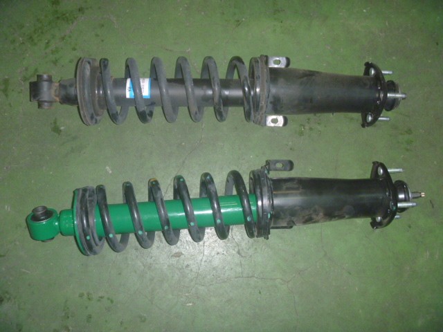 210系クラウンの足回りリフレッシュ☆ | トヨタ クラウン 足まわり