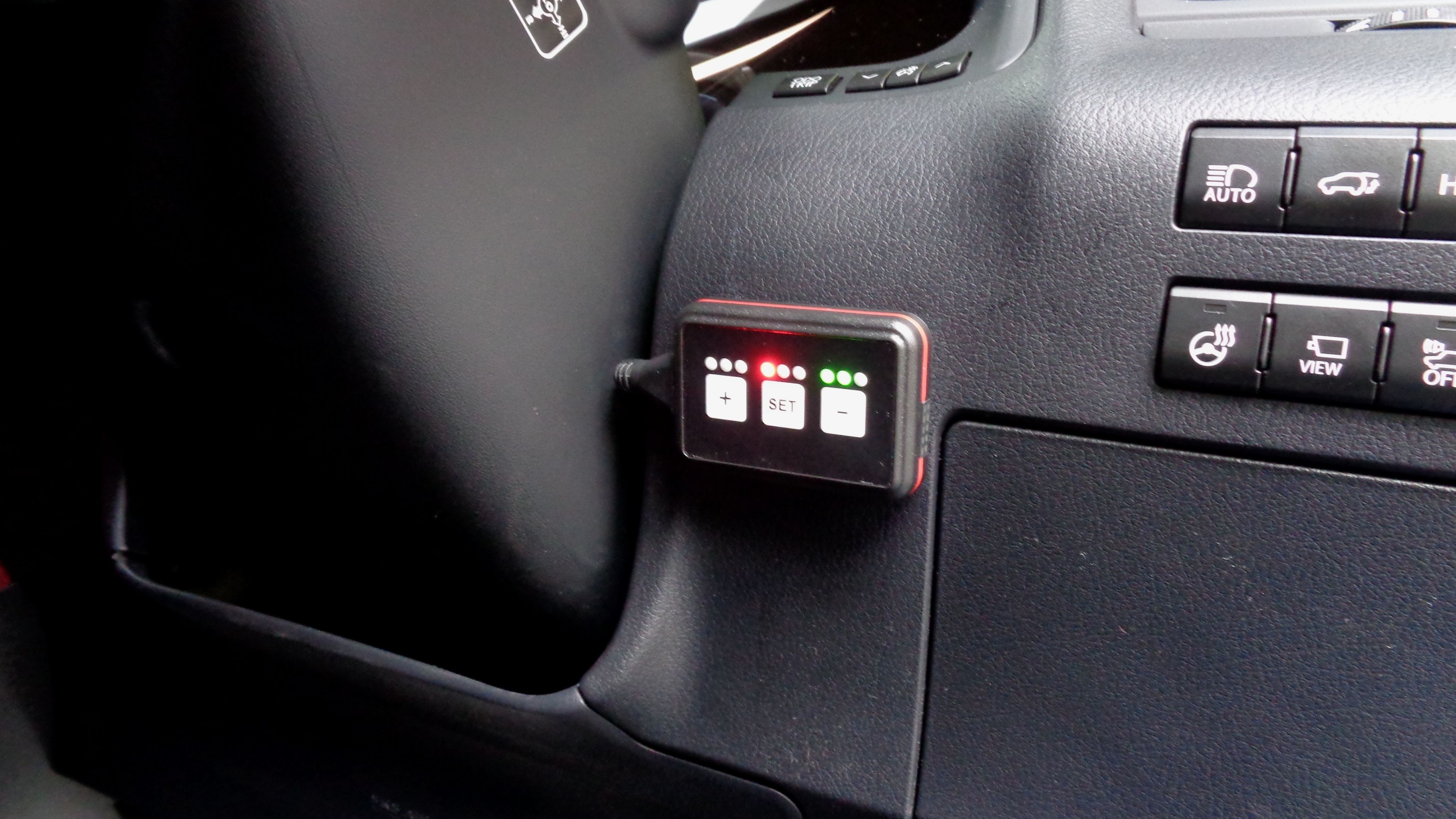 スロットルコントローラー PPT3 ＆ TOM'S スーパーラムⅡ 取付