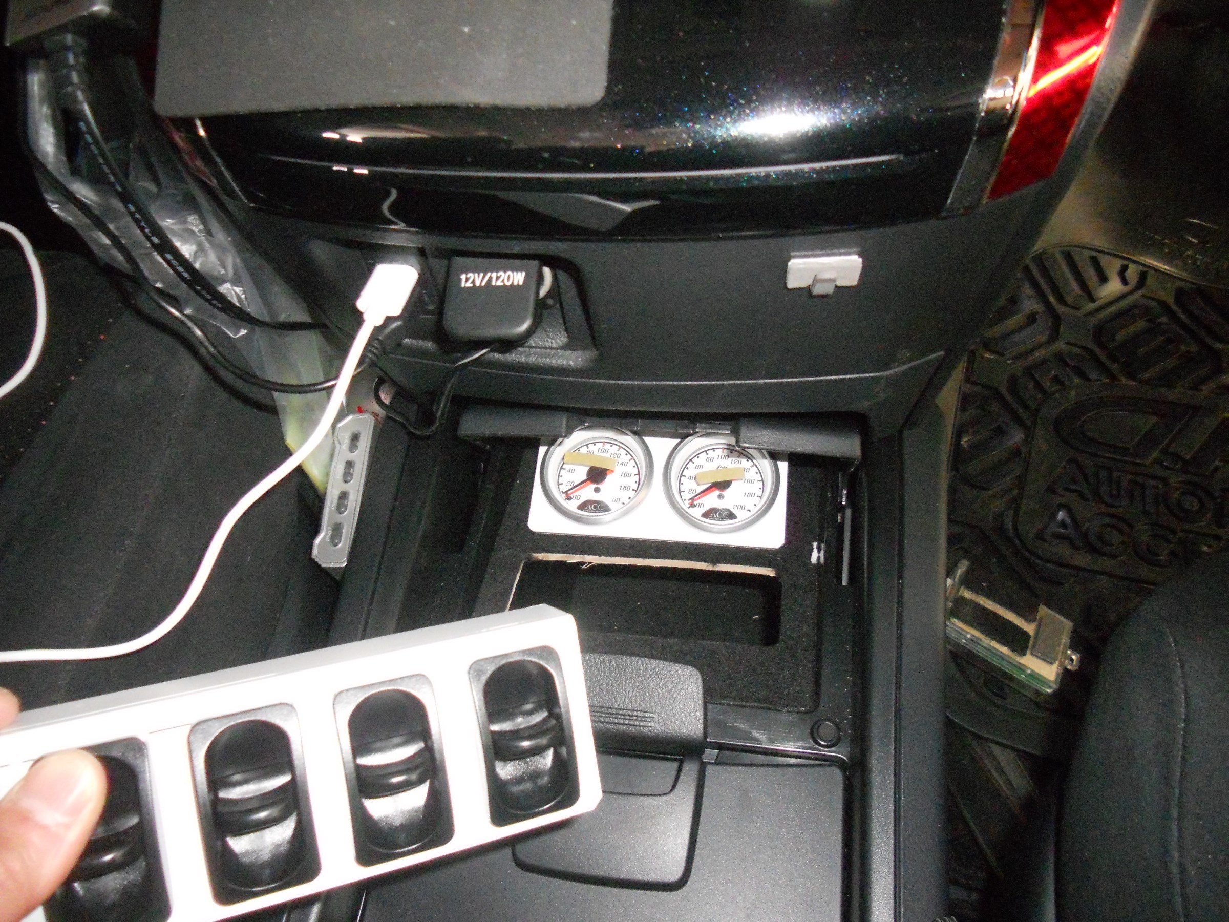 20系ヴェルファイア ACCエアサス 取付作業 Part.2 ～ | スタッフ日記