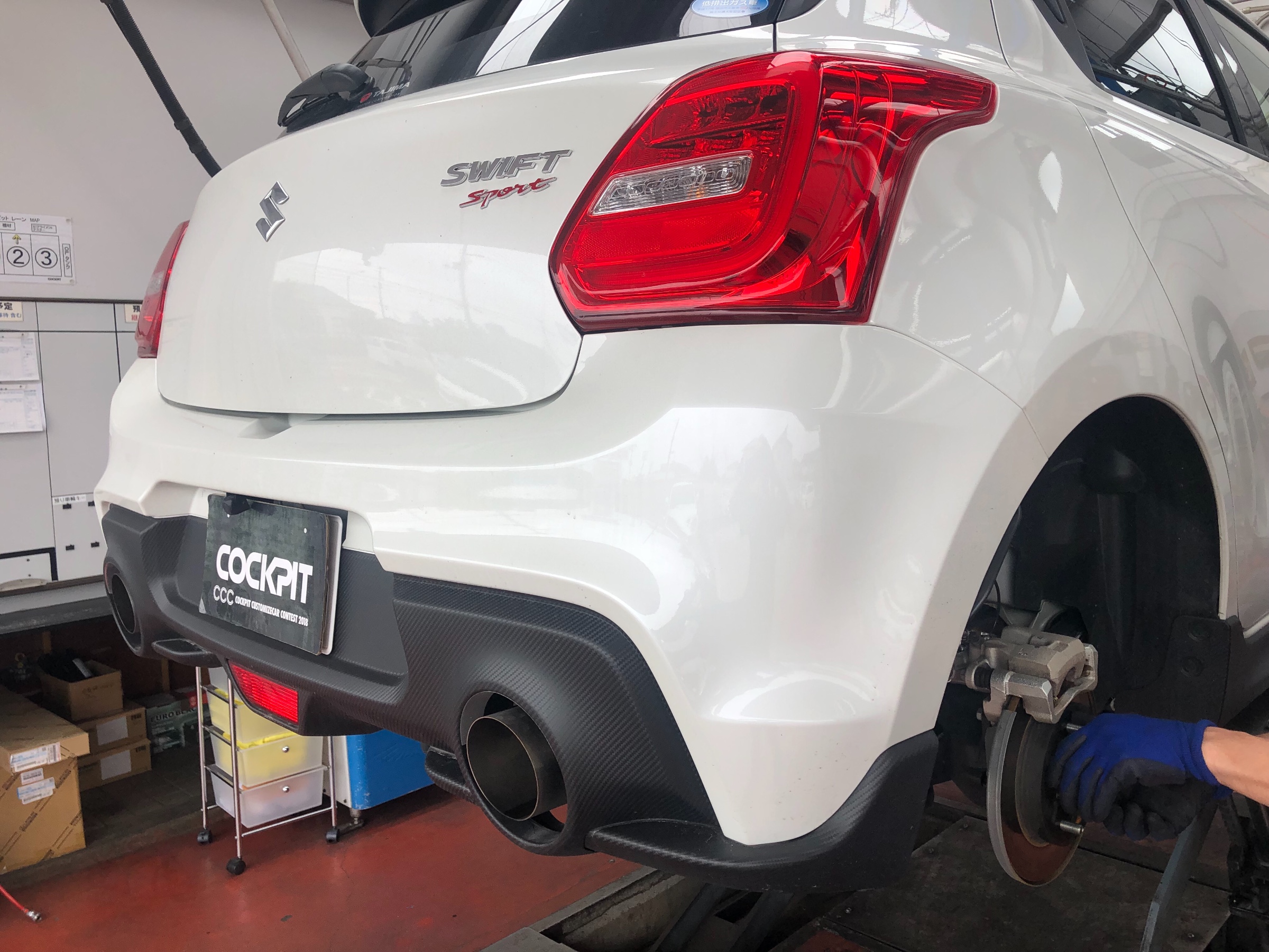 Swift sport ZC33S × RAYS VOLK RACING ZE40 ＆ TMスクエア キャンバー