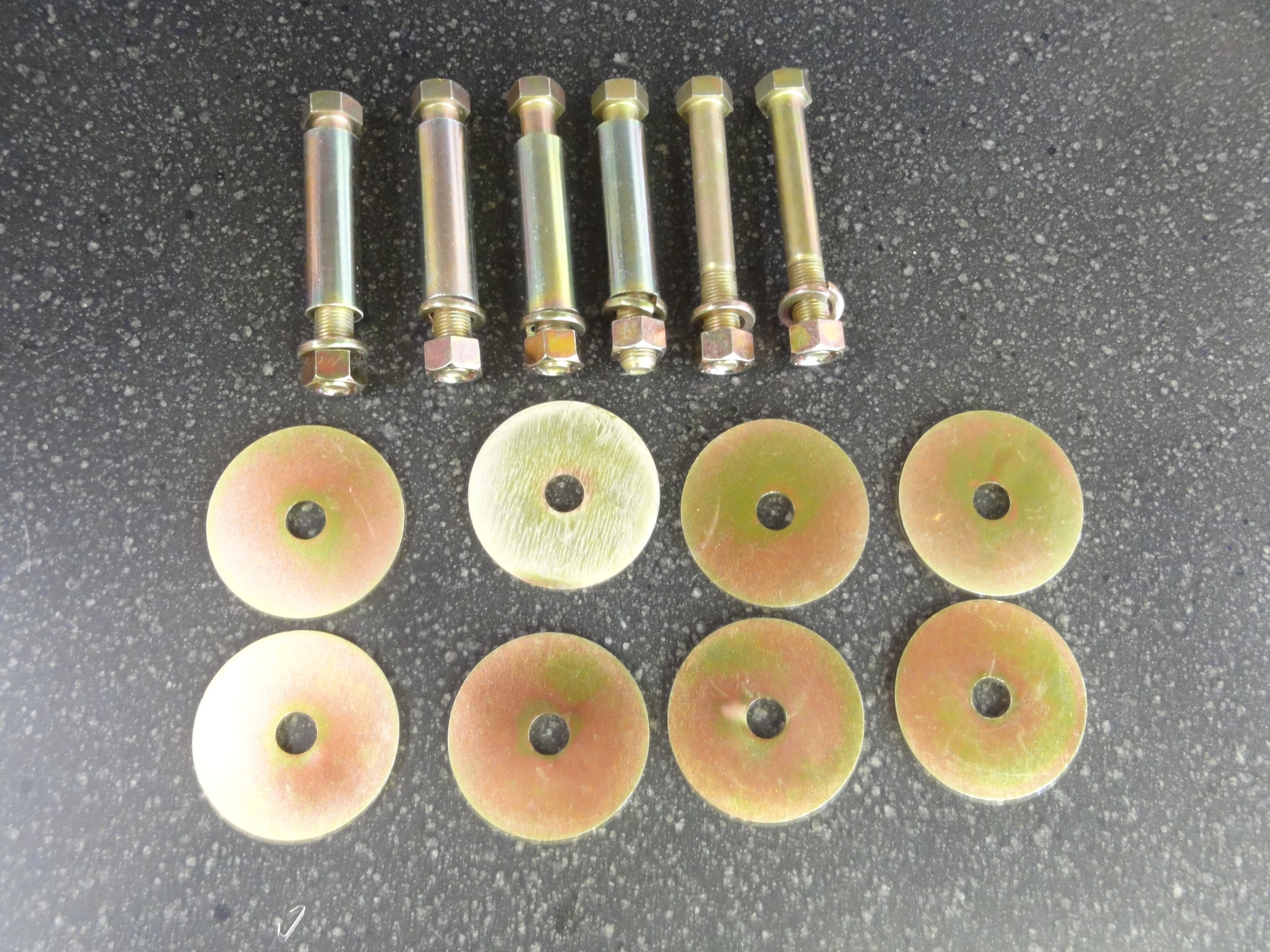 Kei（HN22S）ナビック製「トラクションブラケット」装着＆アライメント