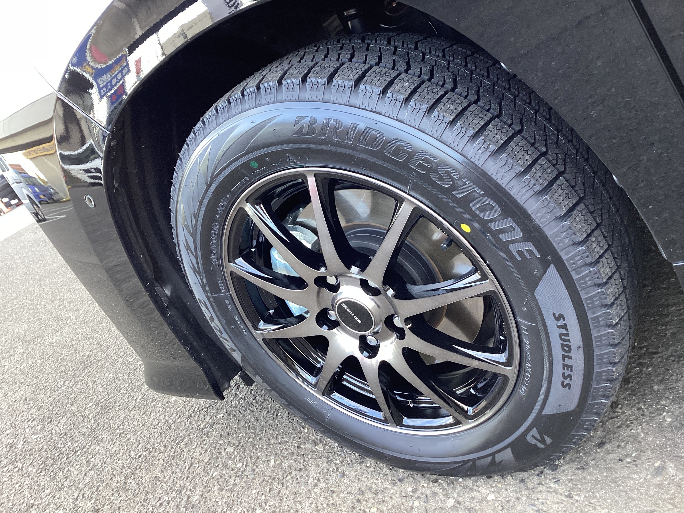 スタッドレスタイヤ装着！ | スタッフ日記 | コクピット 名取 | 車の