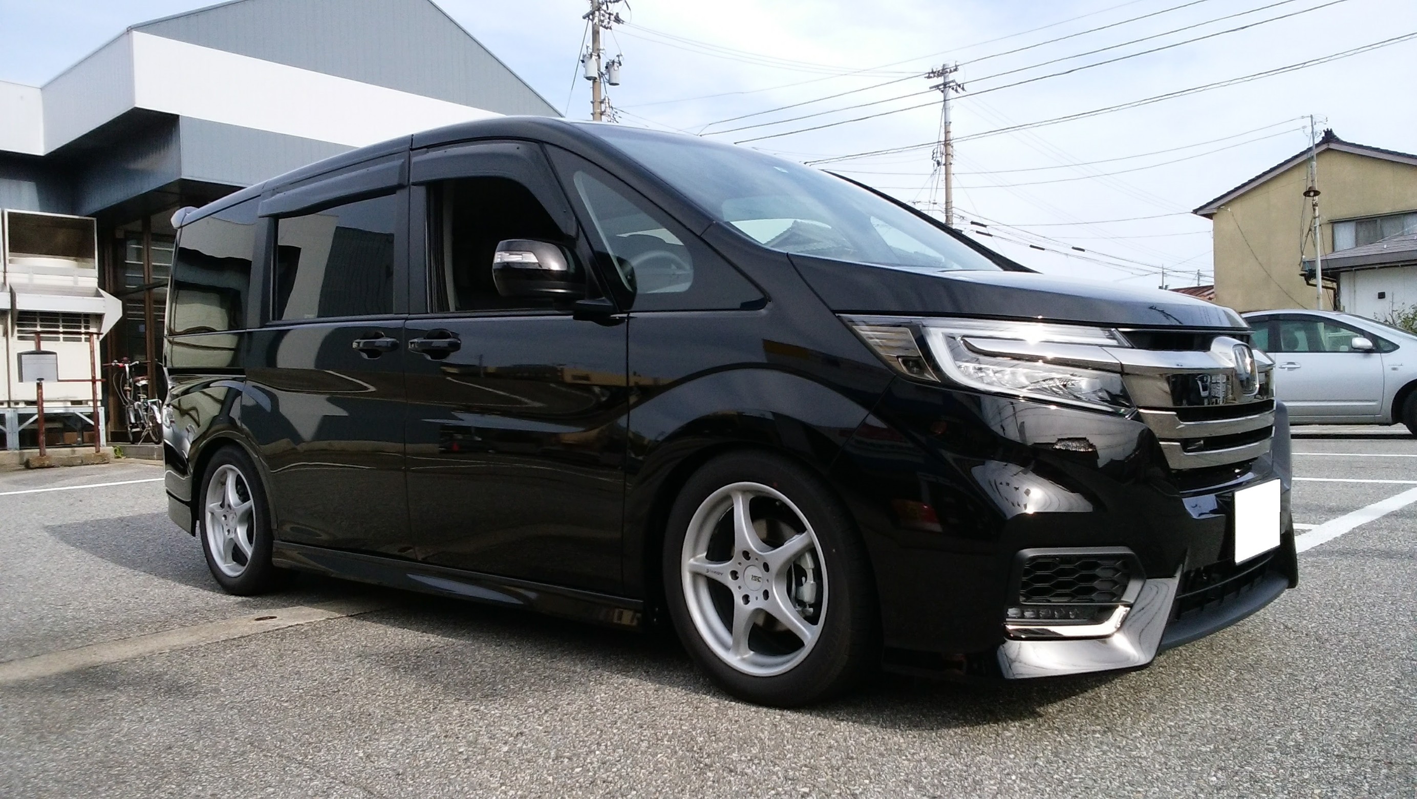 TEIN FLEX-Z ＋ 4輪アライメント調整 ＠ ステップワゴン（RP1