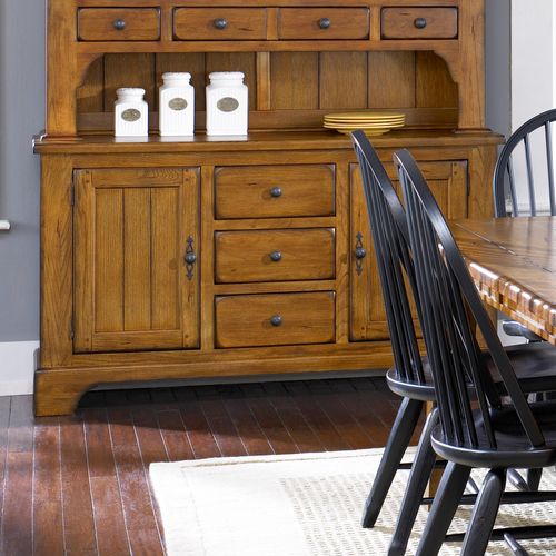 Liberty Furniture 17-CB6285 Treasures Buffet in Oak -
