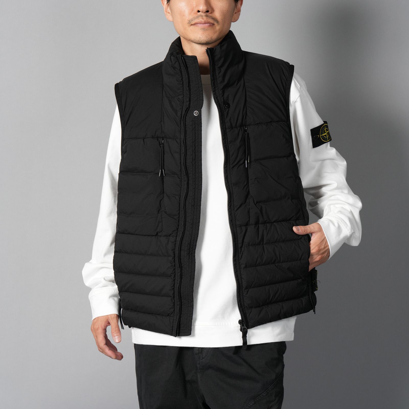 STONE ISLAND - 【再入荷】【定番アイテム】G100007 / G100004 / DOWN