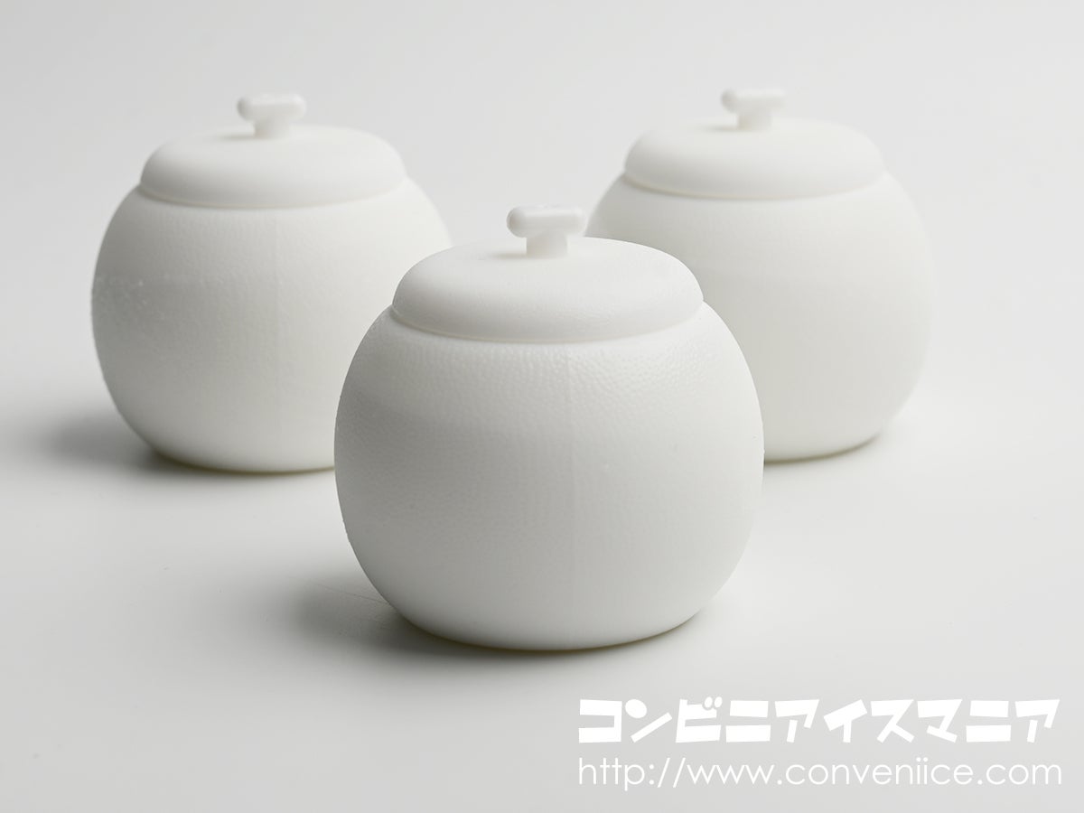 スノーボール ホワイトソーダ味 | アイスマン福留の「アイスクリーム