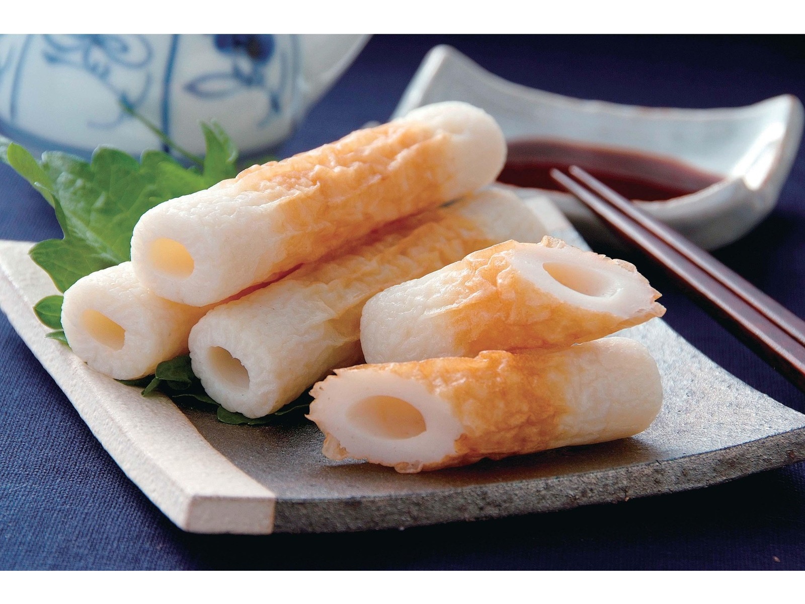 コープこうべ うす塩味仕立鱧入りちくわ 4本入（104g）| コープこうべ