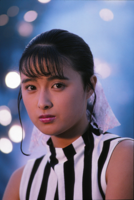 国生さゆり、デビュー30周年記念の完全生産限定盤『ゴールデン